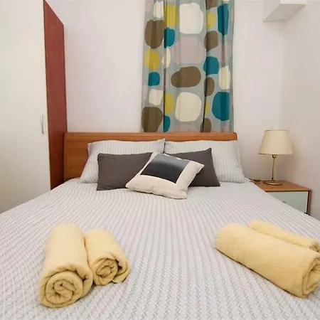 Mea Διαμέρισμα *